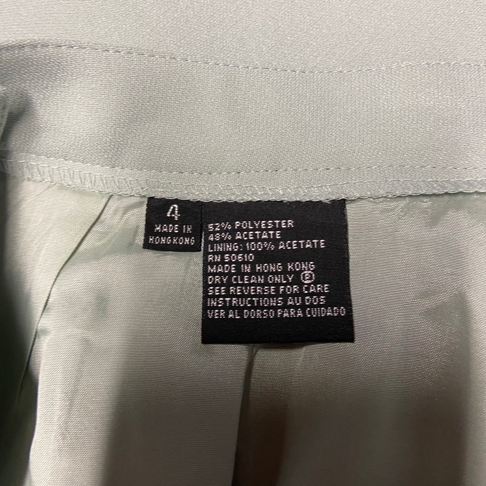 Worn Once. Vintage Albert Nipon 2pc Green . Hemme… - image 7